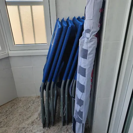 Calle Concordia 86, Two Bedroom Apartment, Up To 6 Guests, Near Del Cura Beach,supermarket Mercadona And Bus Station Apartament