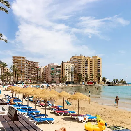 Concordia Beachside Apartment: Near Del Cura & Station * Torrevieja