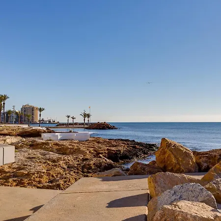 Apartament Calle Concordia 86, Two Bedroom Apartment, Up To 6 Guests, Near Del Cura Beach,supermarket Mercadona And Bus Station