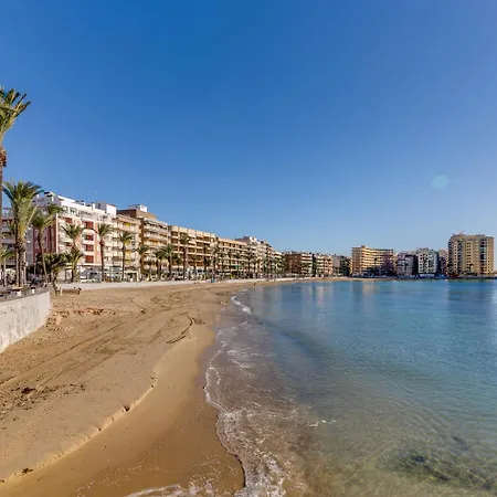 Calle Concordia 86, Two Bedroom Apartment, Up To 6 Guests, Near Del Cura Beach,supermarket Mercadona And Bus Station Apartament *
