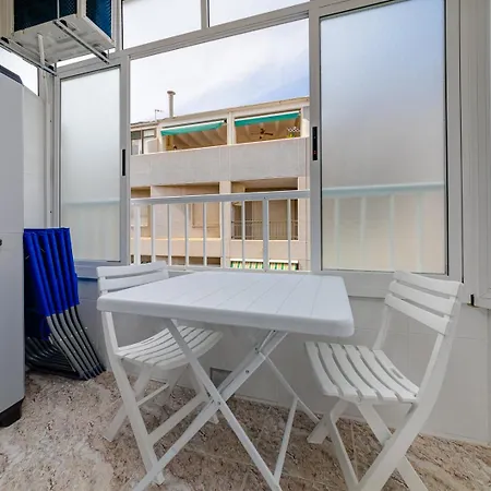 Concordia Beachside Apartment: Near Del Cura & Station * Torrevieja